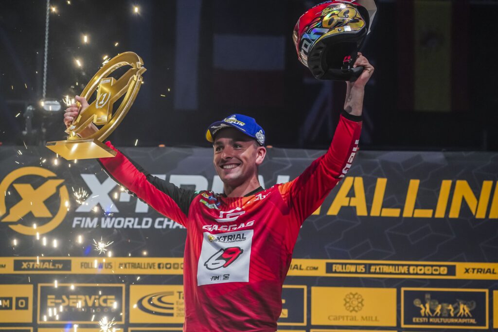 Jaime Busto rangkul trofi X Trial Estonia dengan penuh gaya