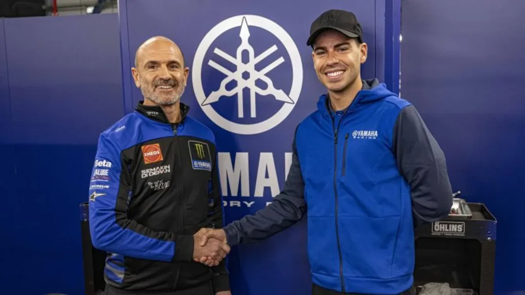 Augusto Fernandez sertai ujian Yamaha, sebagai penunggang kedua