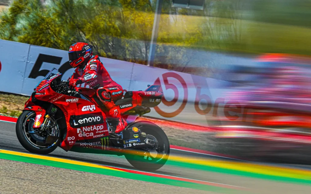 Pole ketujuh buat Marc Marquez