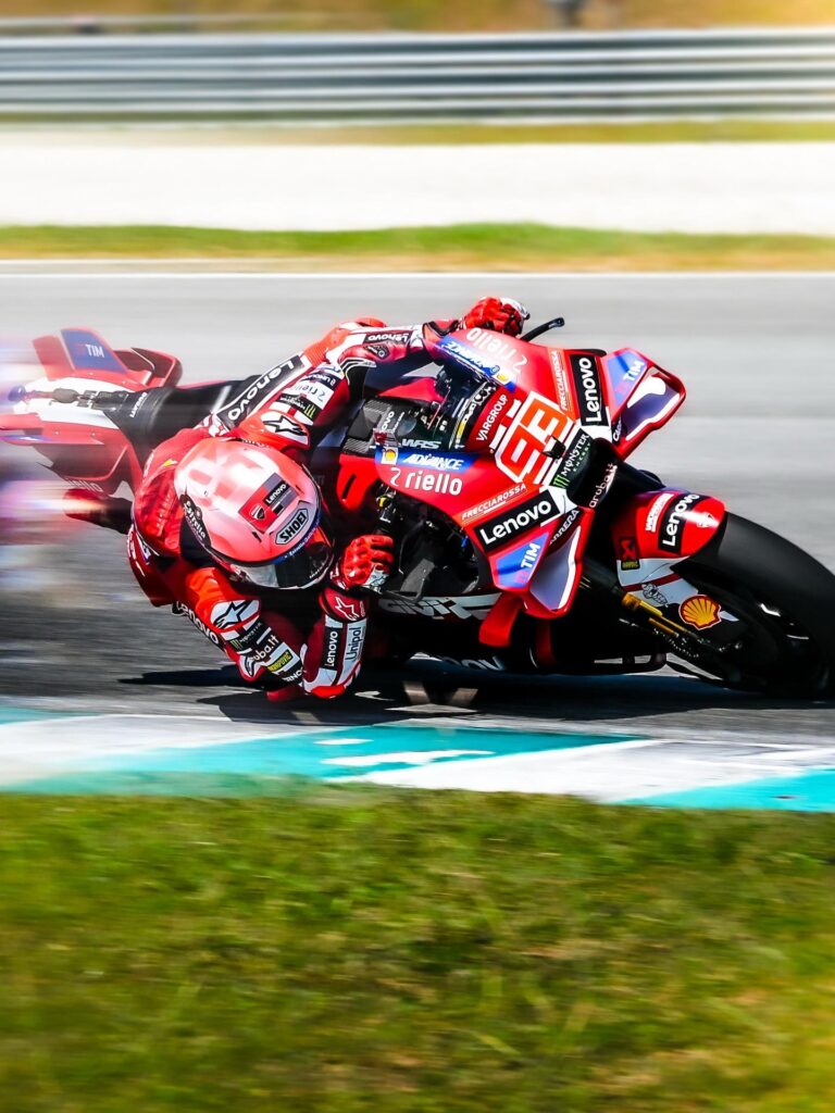 Ujian Rasmi Pra-Musim Sepang: Marc Marquez Dominasi Hari Pertama, Bagnaia Tampil Positif Dengan Jentera Baru