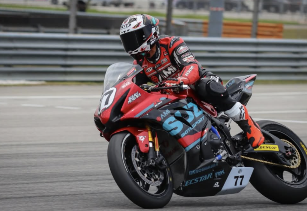 Eletronik baharu jejas prestasi Adam Norrodin